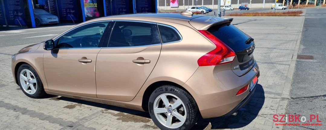 2014' Volvo V40 photo #4