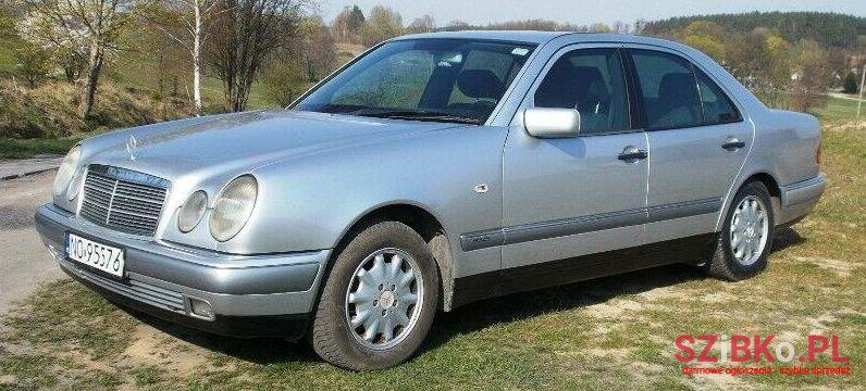 1996' Mercedes-Benz Klasa E photo #1