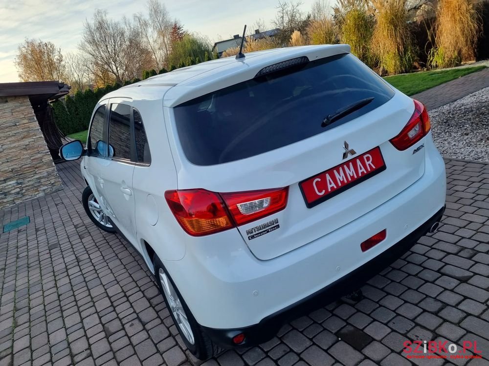 2013' Mitsubishi ASX photo #4
