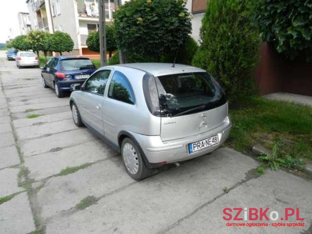 2005' Opel Corsa photo #3