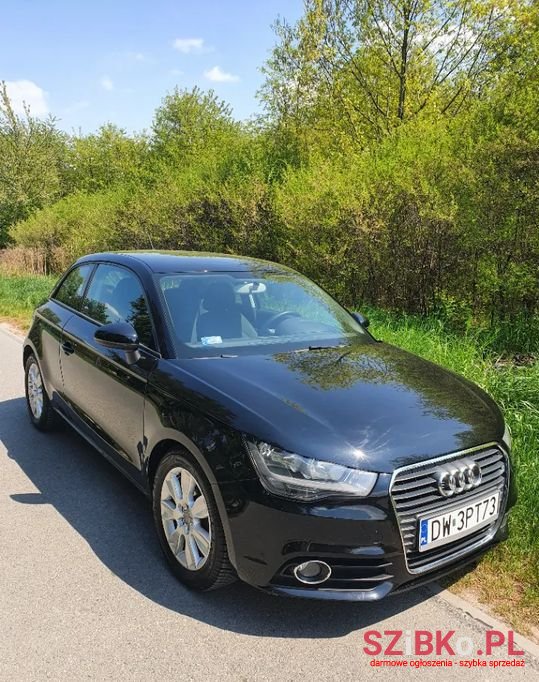 2010' Audi A1 photo #1