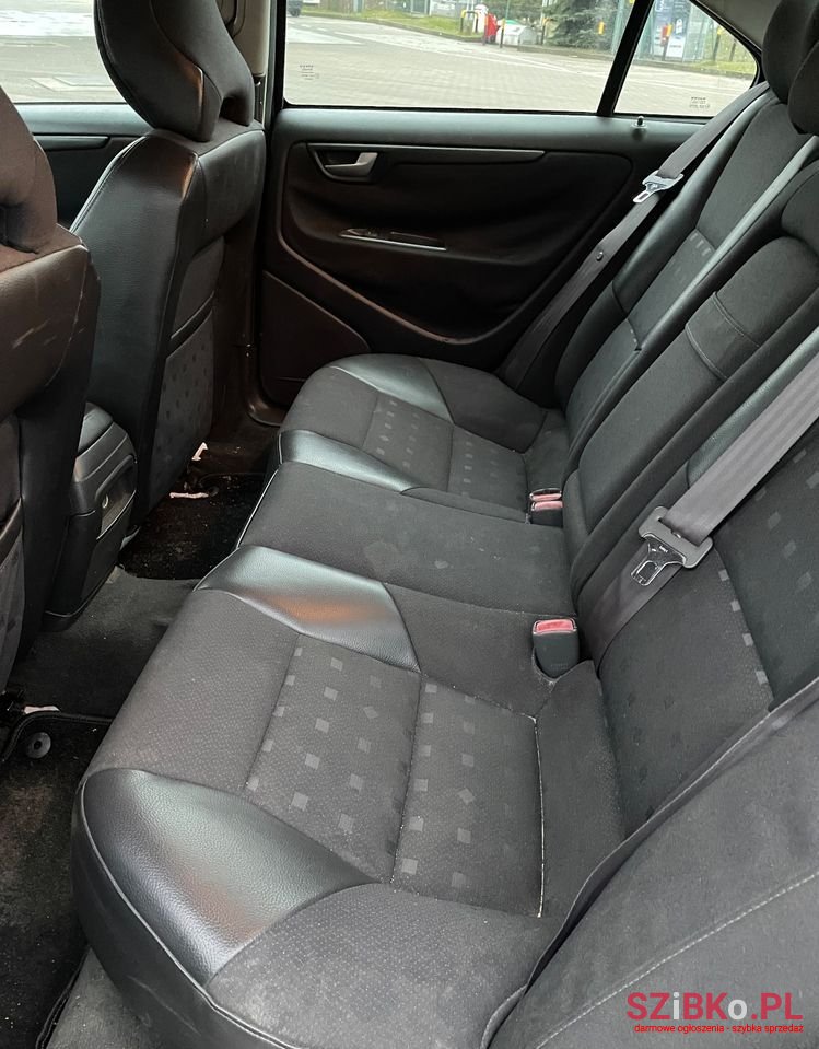 2001' Volvo S60 2.4 photo #5