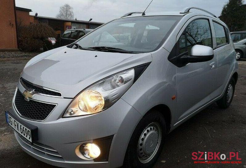 2011' Chevrolet Spark photo #1
