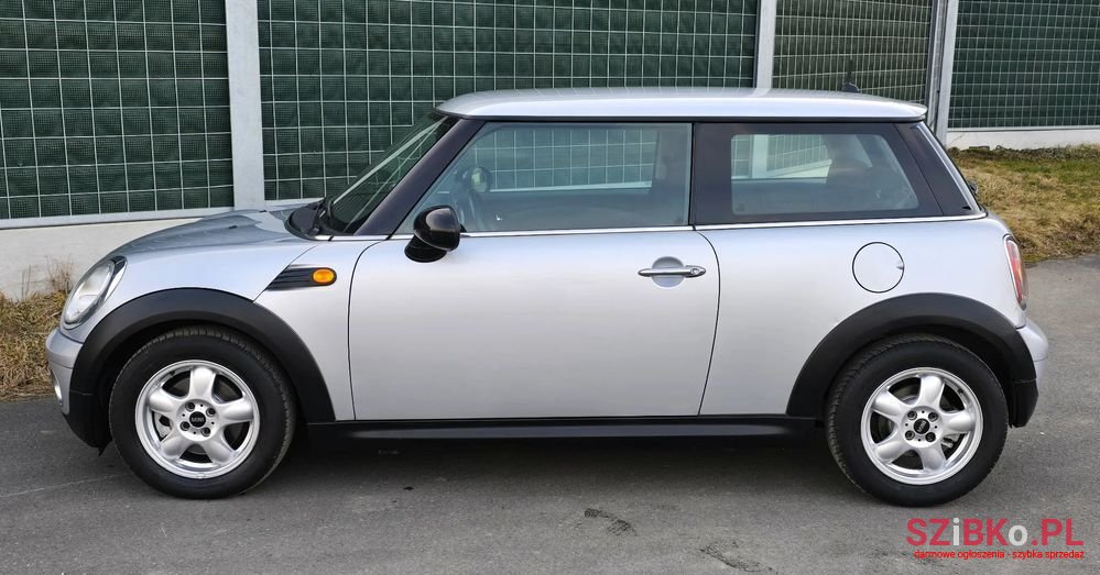 2008' MINI Cooper photo #6