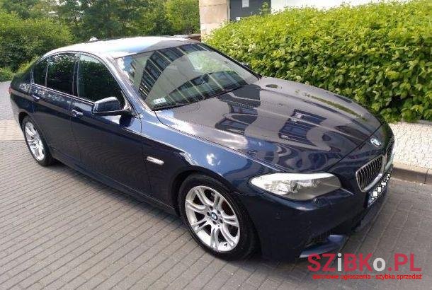 2011' BMW Seria 5 photo #1