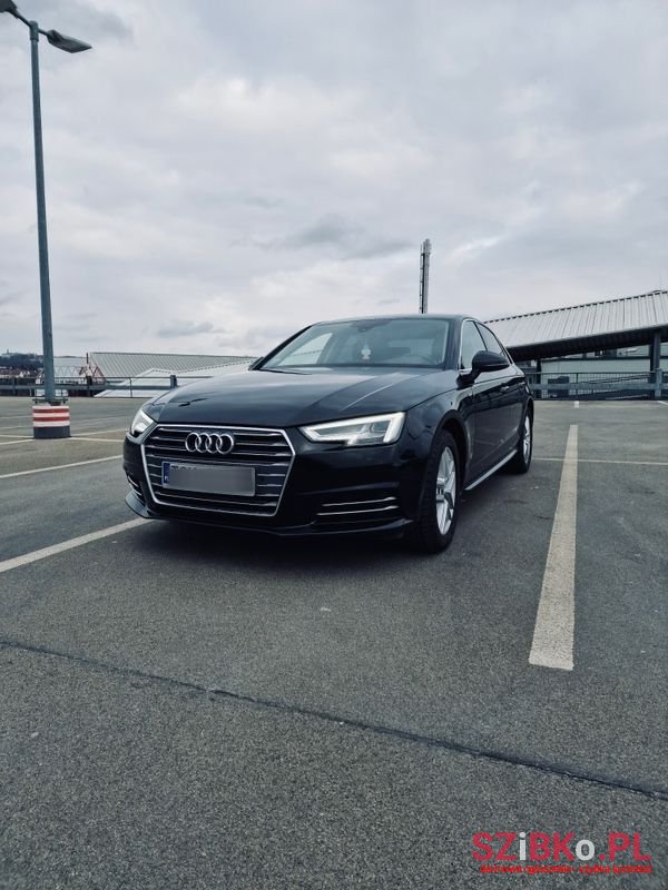 2016' Audi A4 photo #1