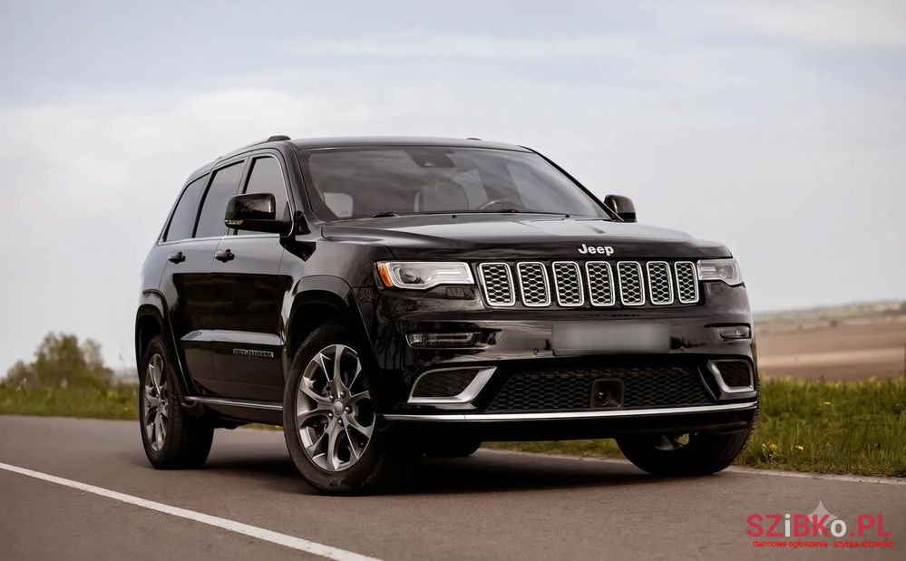 2019' Jeep Grand Cherokee 3.6 V6 Summit photo #2
