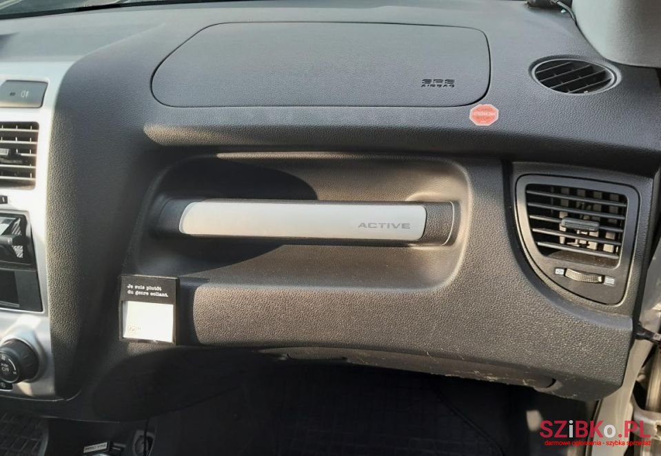 2006' Kia Sportage photo #5