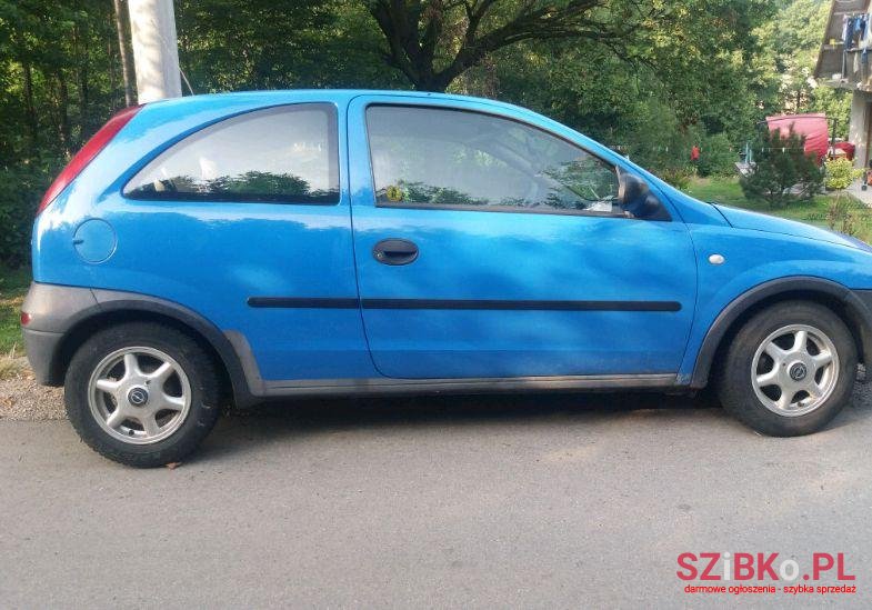 2001' Opel Corsa photo #2