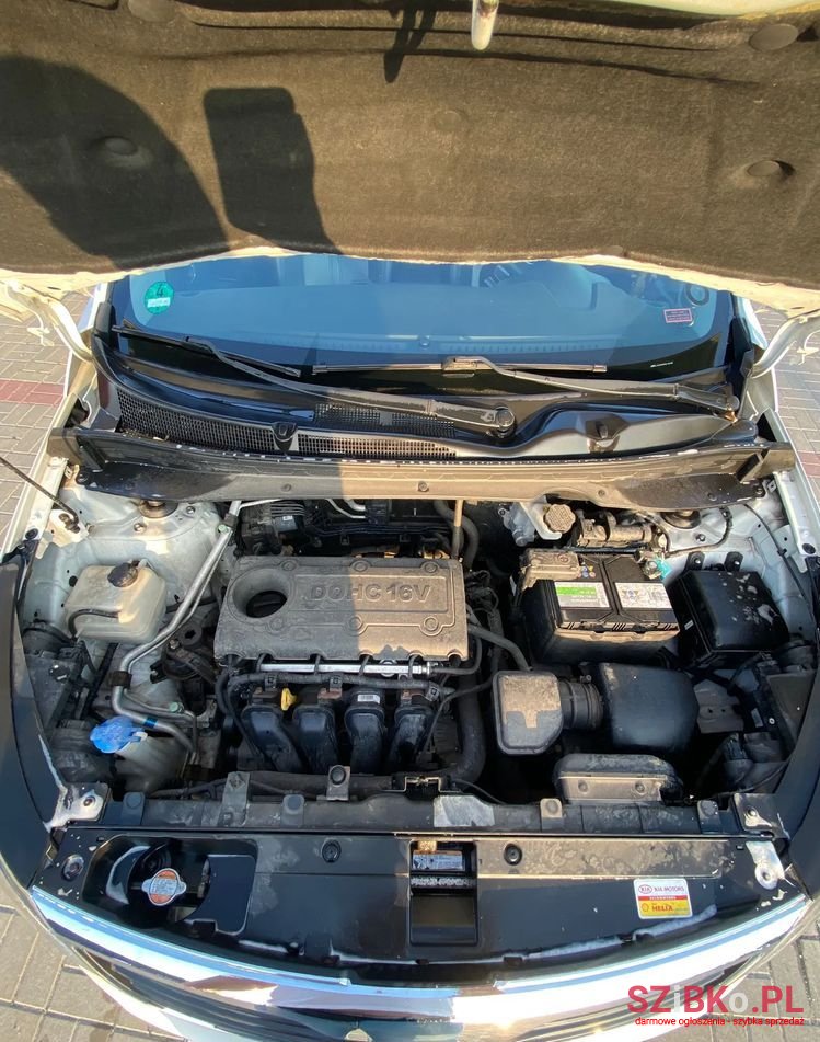 2010' Kia Sportage photo #4