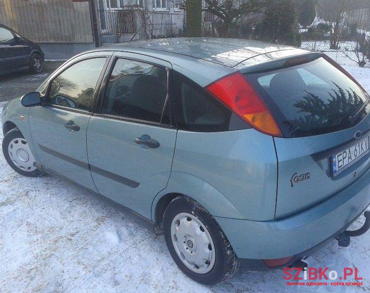 1999' Ford Focus photo #2