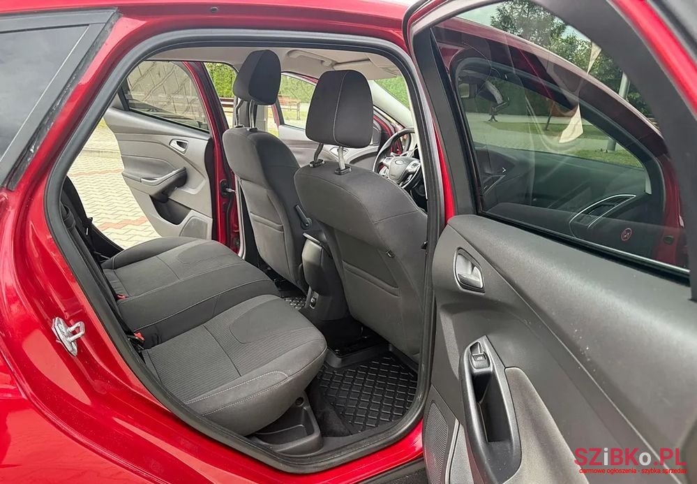 2011' Ford Focus 1.6 Ecoboost photo #5