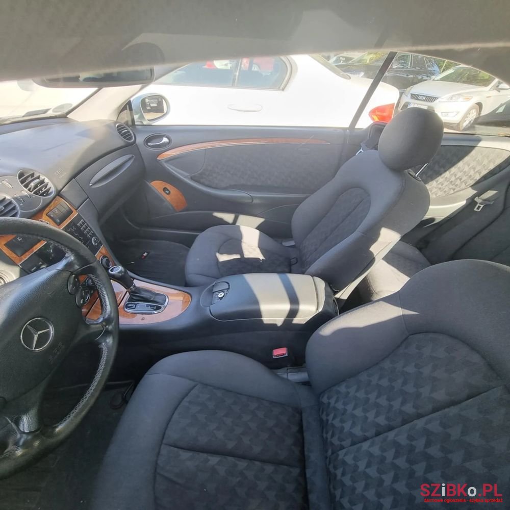 2005' Mercedes-Benz CLK photo #6