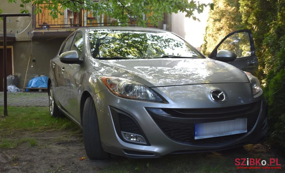 2009' Mazda 3 photo #1