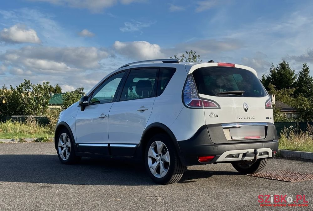 2013' Renault Scenic photo #4