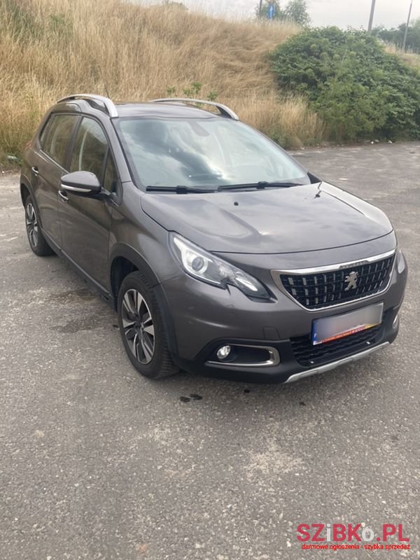 2017' Peugeot 2008 photo #1