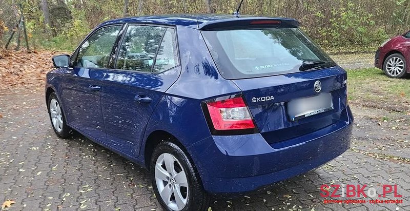 2017' Skoda Fabia 1.0 Joy photo #5