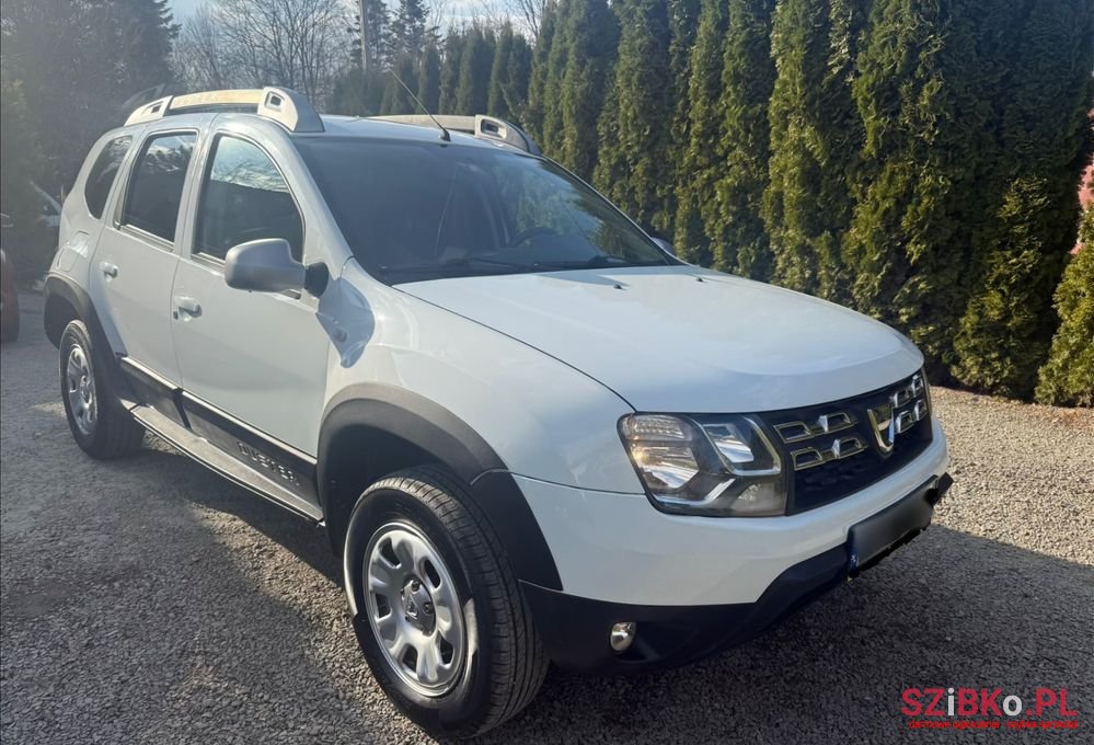 2015' Dacia Duster photo #4
