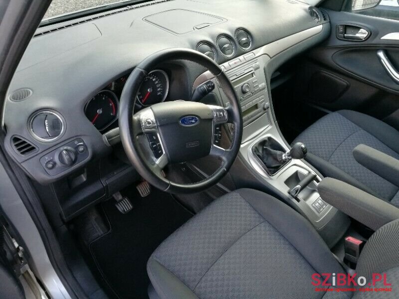 2006' Ford Galaxy photo #4