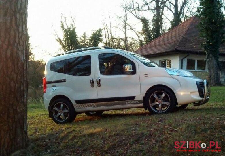 2015' Fiat QUBO photo #1
