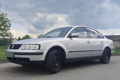 1998' Volkswagen Passat 1.8T