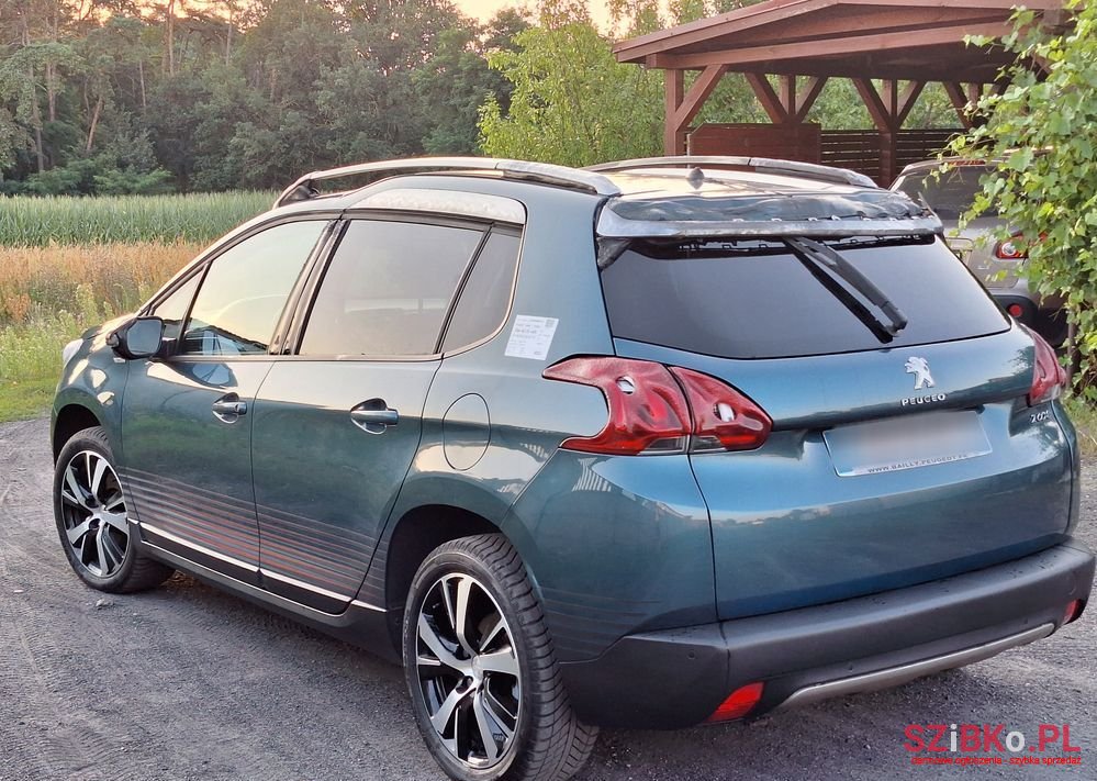 2015' Peugeot 2008 photo #5