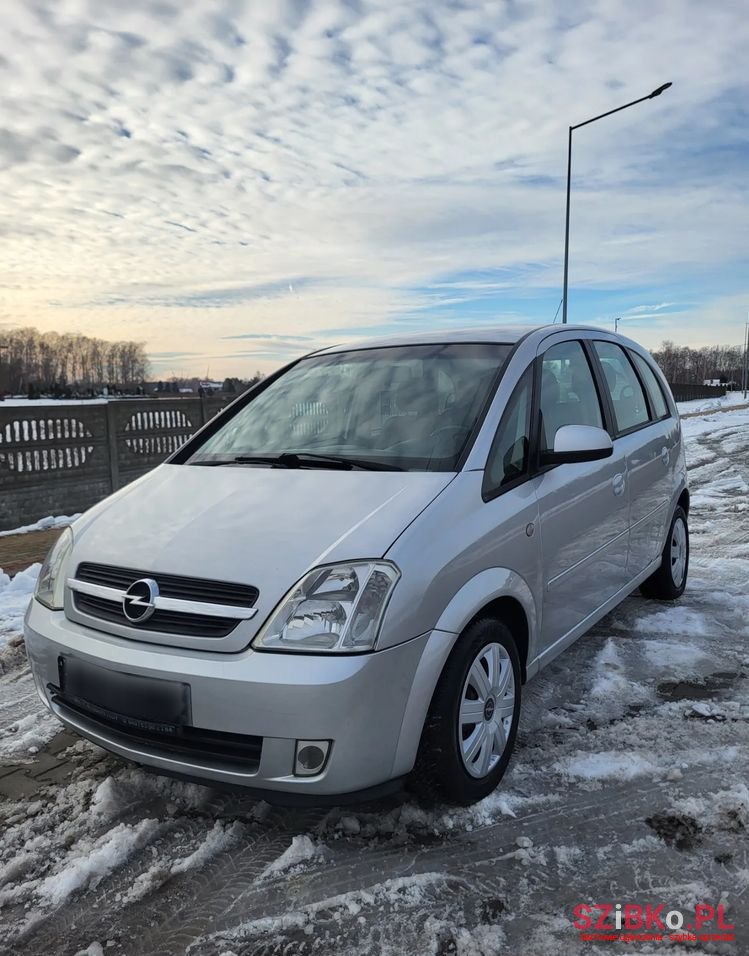 2005' Opel Meriva 1.8 16V Cosmo photo #4