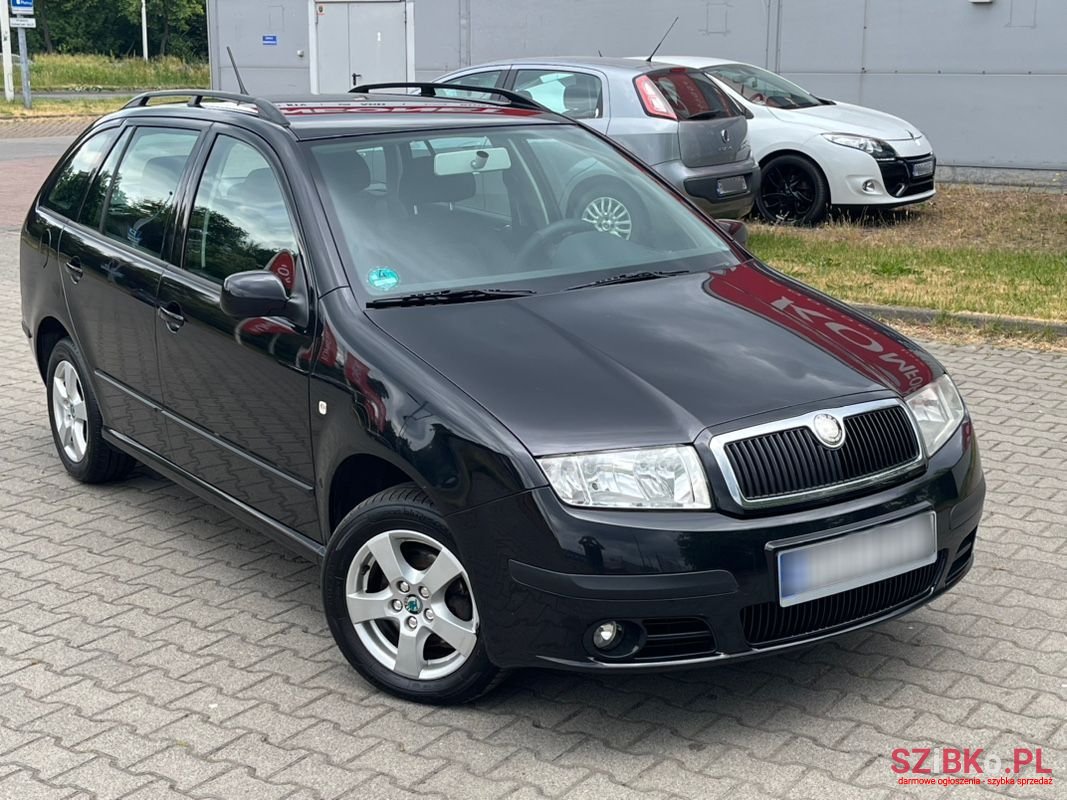 2007' Skoda Fabia photo #3