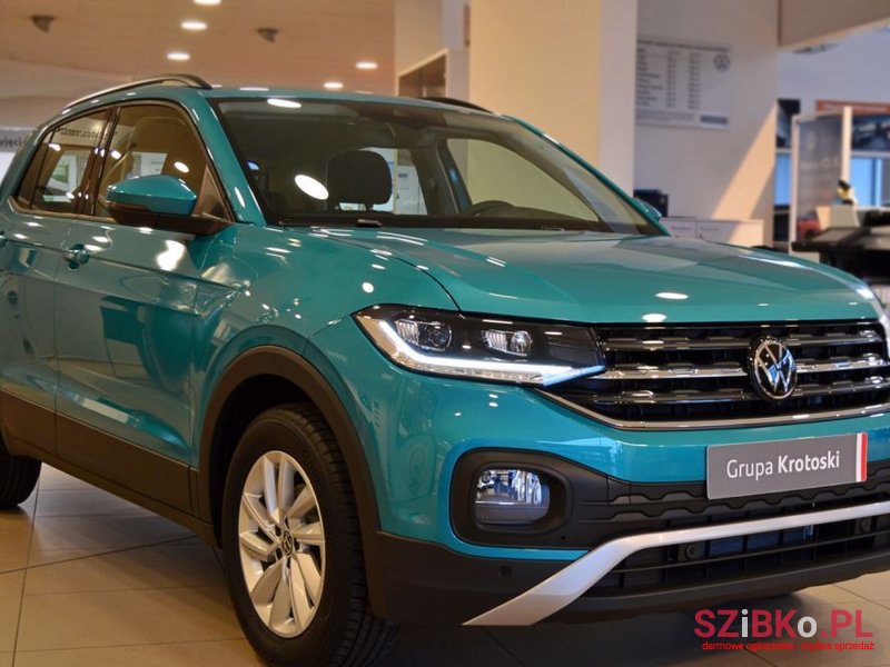 2022' Volkswagen T-Cross photo #2