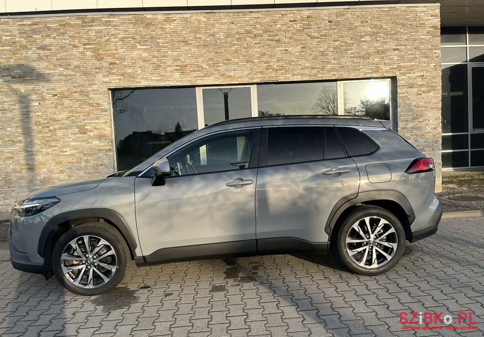 2023' Toyota Corolla Cross photo #6