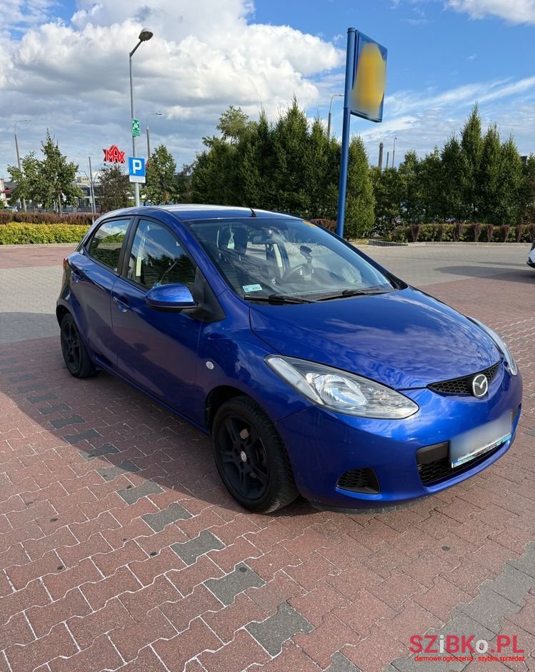 2008' Mazda 2 1.4 Cd Exclusive photo #6