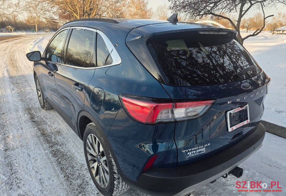 2020' Ford Escape photo #5