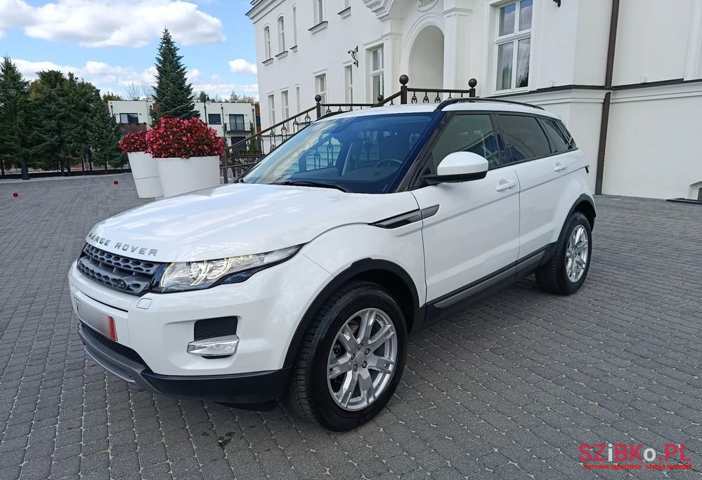 2015' Land Rover Range Rover Evoque photo #3