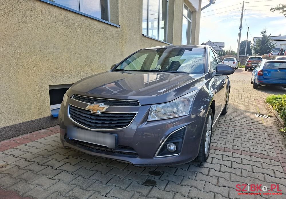 2012' Chevrolet Cruze 1.8 Ls (Klm) photo #2