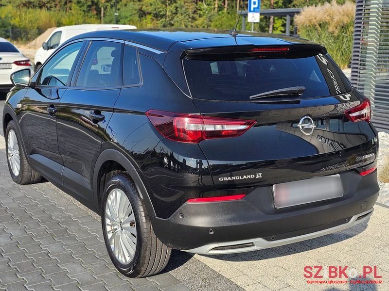 2019' Opel Grandland X photo #5