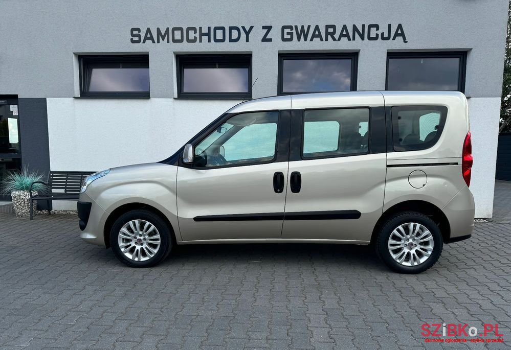 2011' Fiat Doblo photo #6
