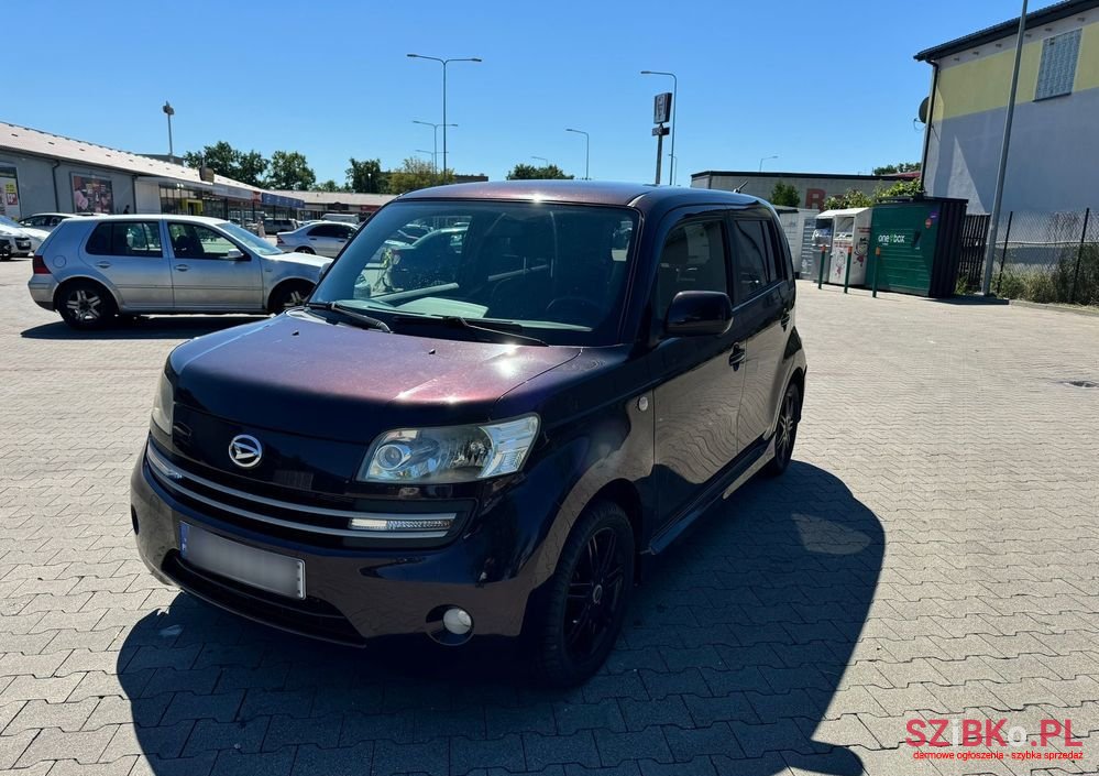 2007' Daihatsu Materia 1.5 Black Edition photo #1