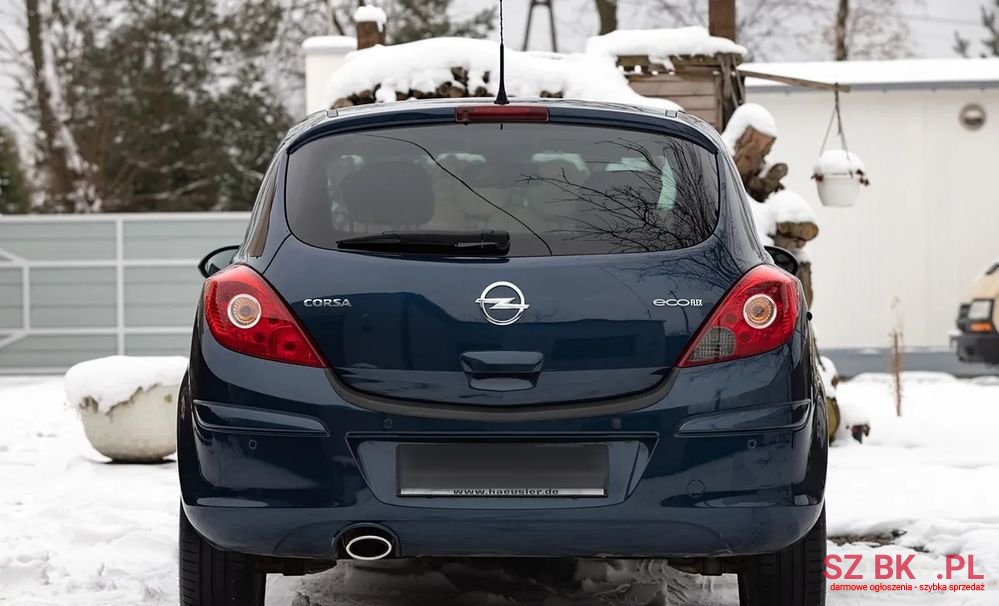 2012' Opel Corsa 1.2 16V Edition 150 photo #5