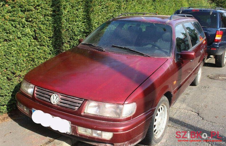 1996' Volkswagen Passat photo #1