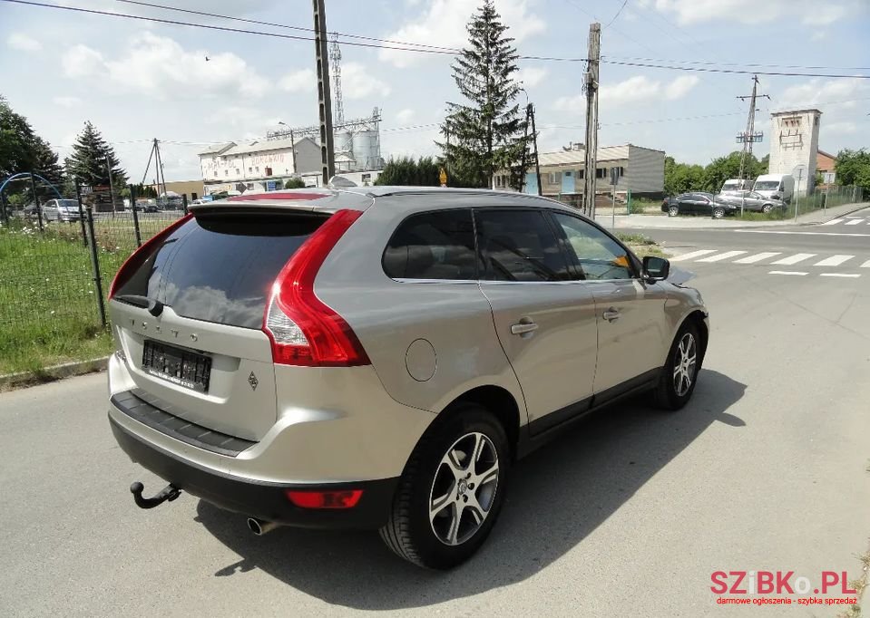 2011' Volvo Xc 60 photo #5