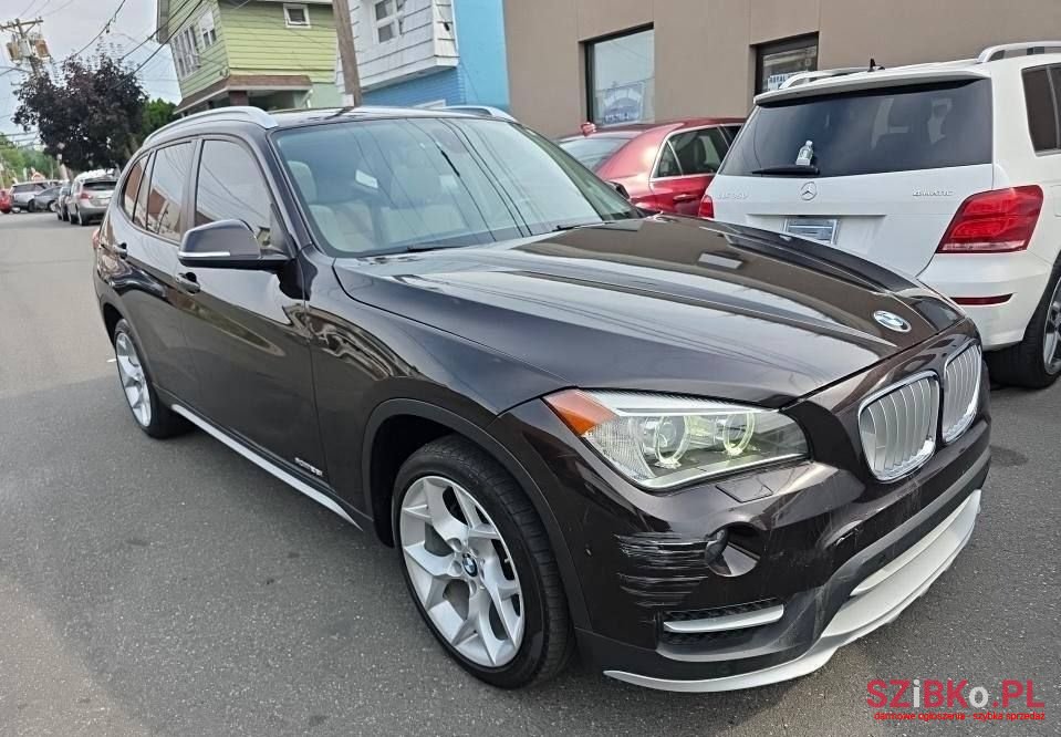 2015' BMW X1 photo #1