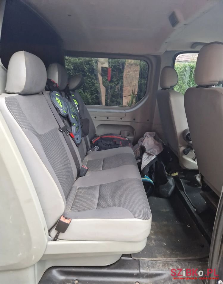 2010' Opel Vivaro 2.5 Cdti L2H1 photo #6