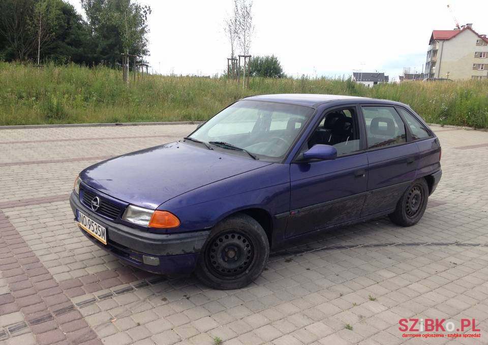 1997' Opel Astra photo #1
