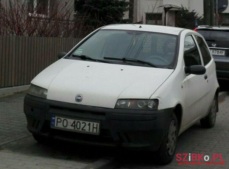 2003' Fiat Punto photo #1