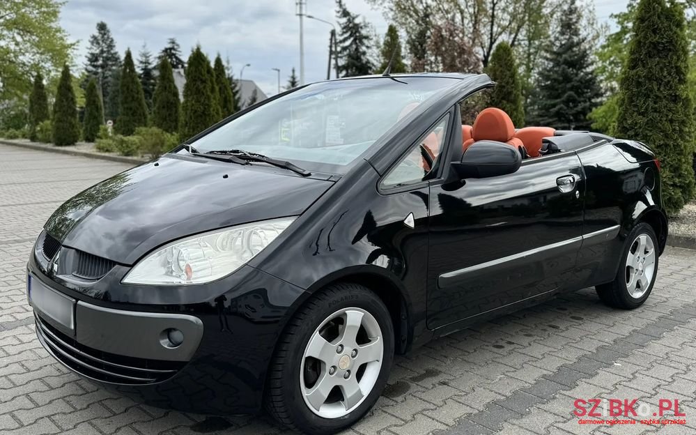 2006' Mitsubishi Colt photo #1