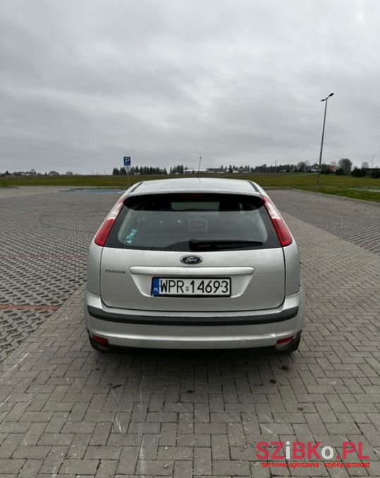 2007' Ford Focus photo #3