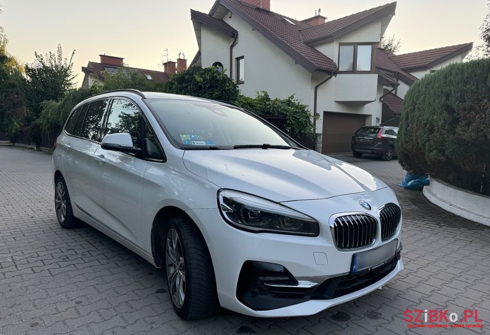 2018' BMW 2 Series 220D Xdrive photo #4