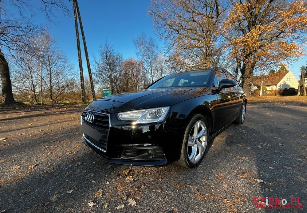 2016' Audi A4 S Tronic photo #3