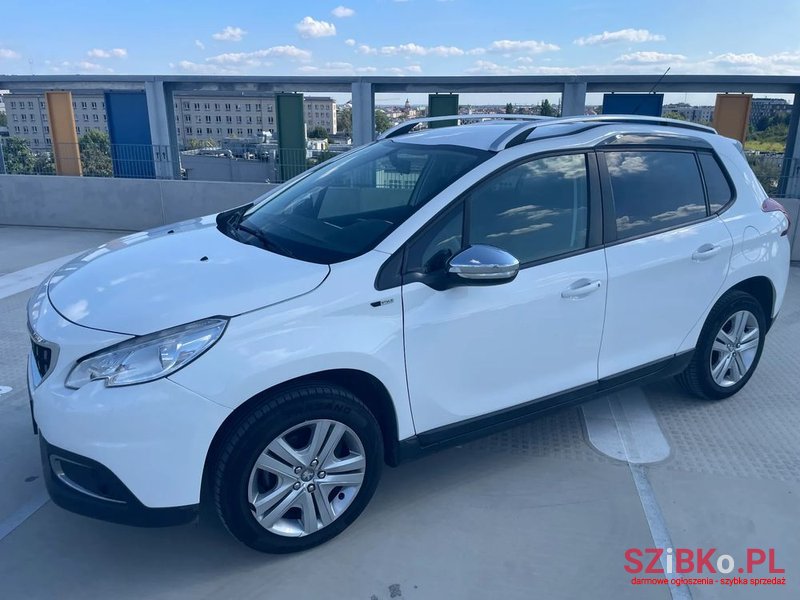 2017' Peugeot 2008 photo #1