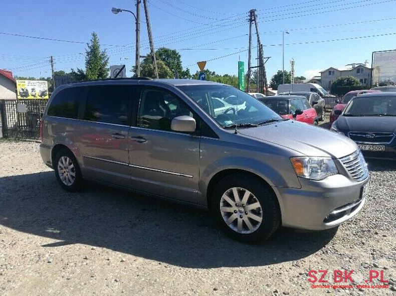 2016' Chrysler TOWN&COUNTRY photo #1